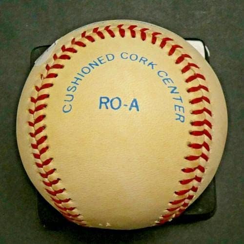 Yogi Berra Hof potpisao je službeni Al bejzbol sa JSA COA - autogramiranim bejzbolama