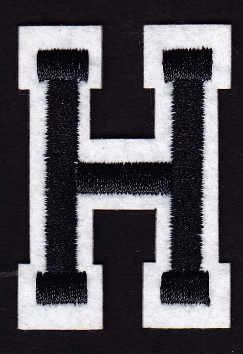 Pisma - 2 crno-bijelo slovo H - glačalo na vezenom aplicu